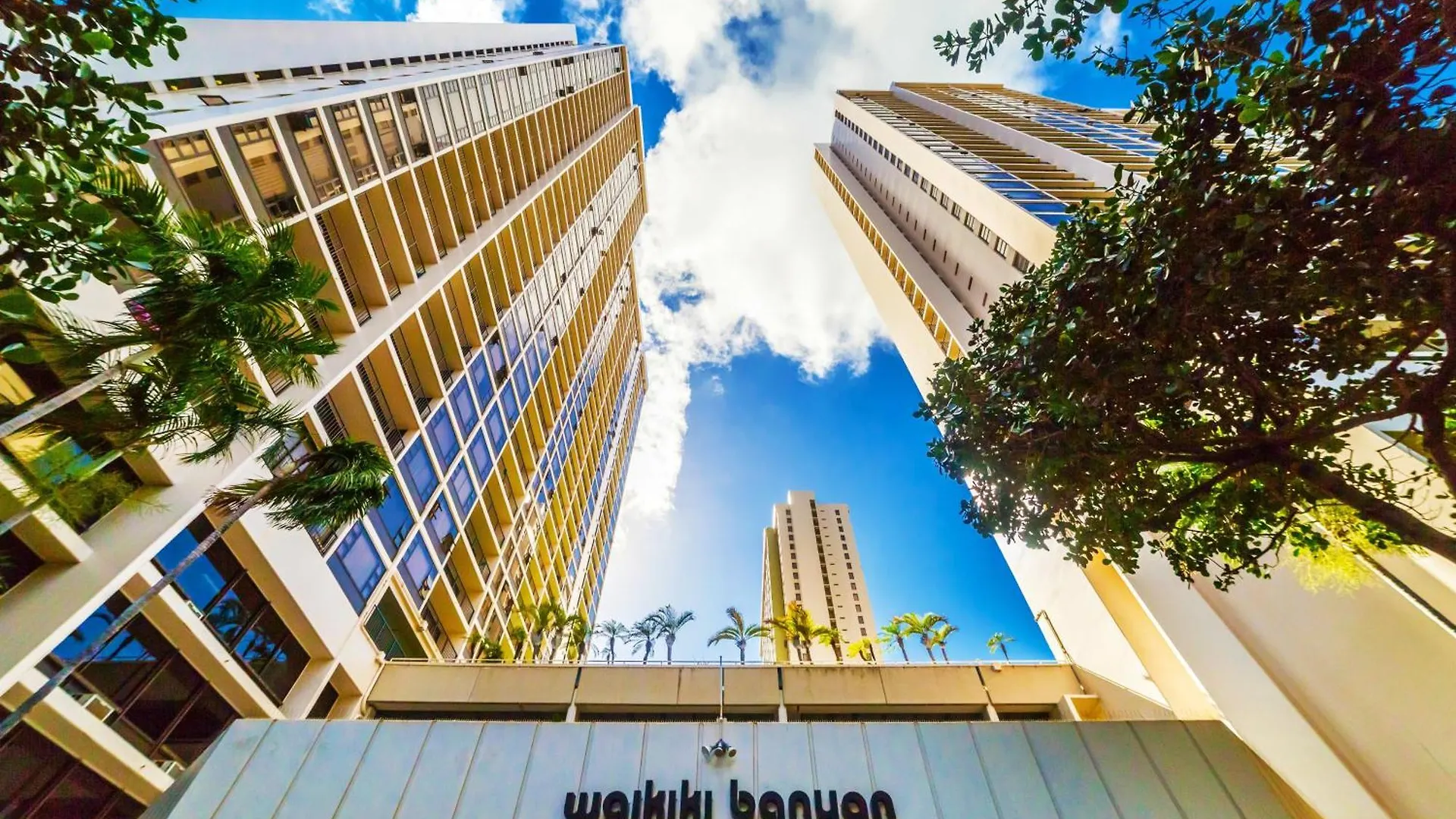 Apartment Diamond Head View Condo, Steps To Beach & Free Parking! Honolulu United States