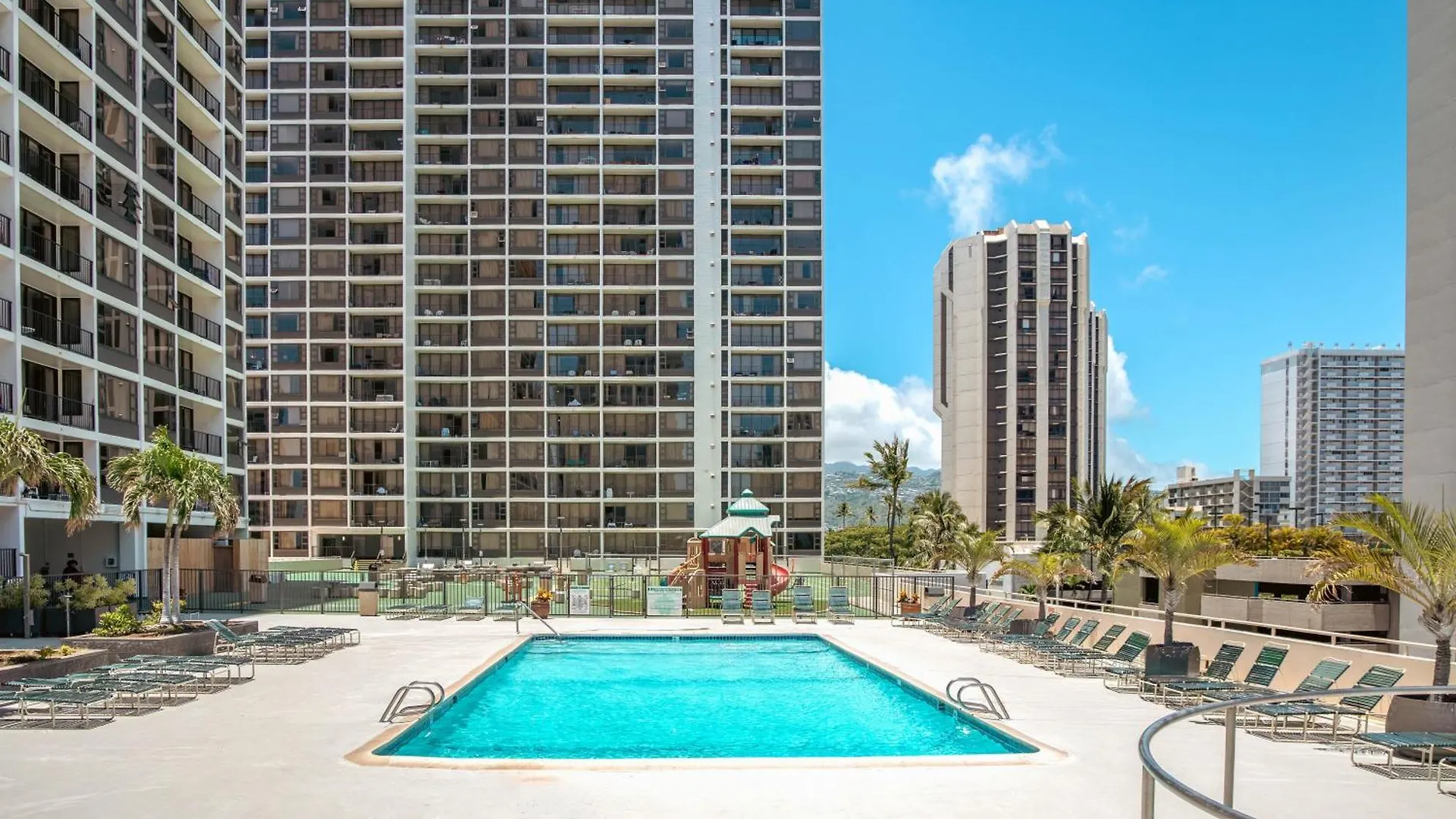 Diamond Head View Condo, Steps To Beach & Free Parking! Honolulu 0*,  United States